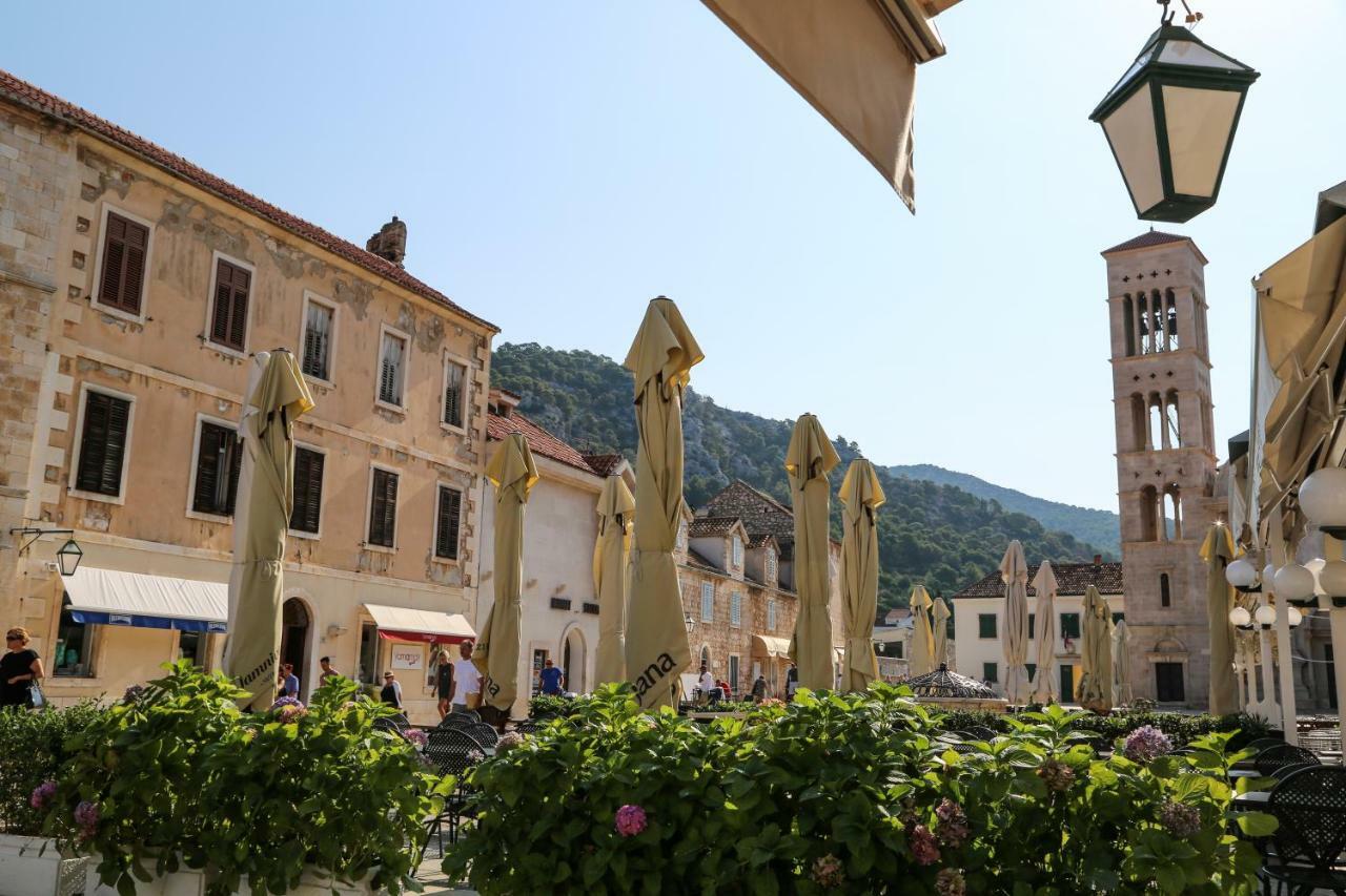 Hvar Piazza Apartment Hvar Town Luaran gambar